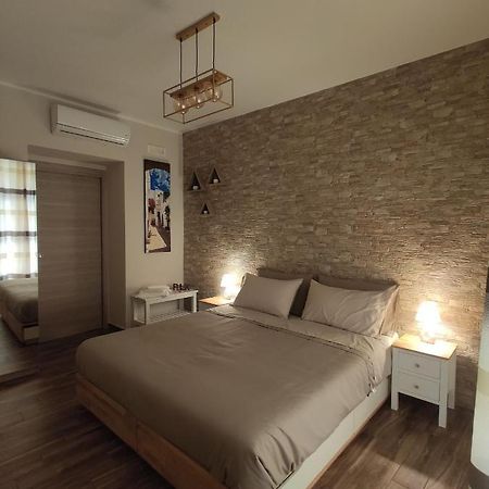 Tizzy Apartment & Rooms Bari Eksteriør bilde