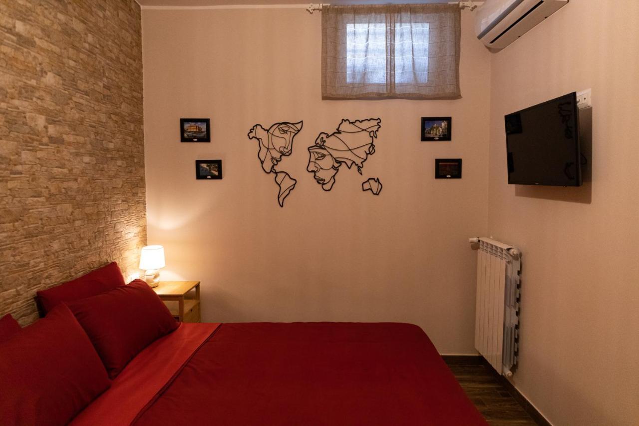Tizzy Apartment & Rooms Bari Eksteriør bilde