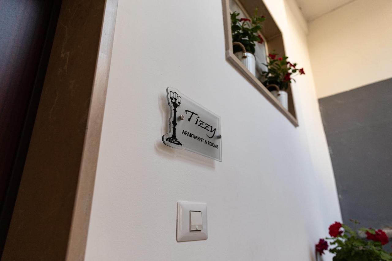 Tizzy Apartment & Rooms Bari Eksteriør bilde